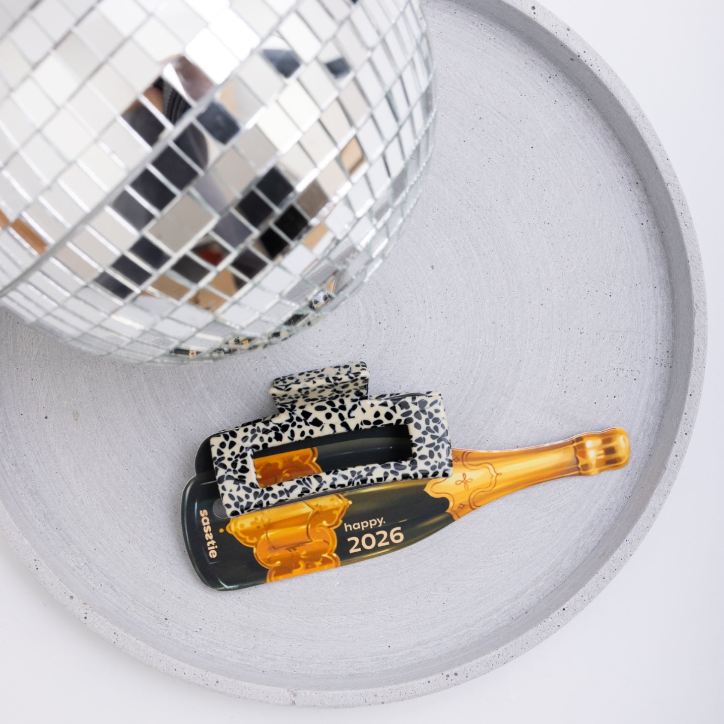 1. Happy 2026 - Crush Dott